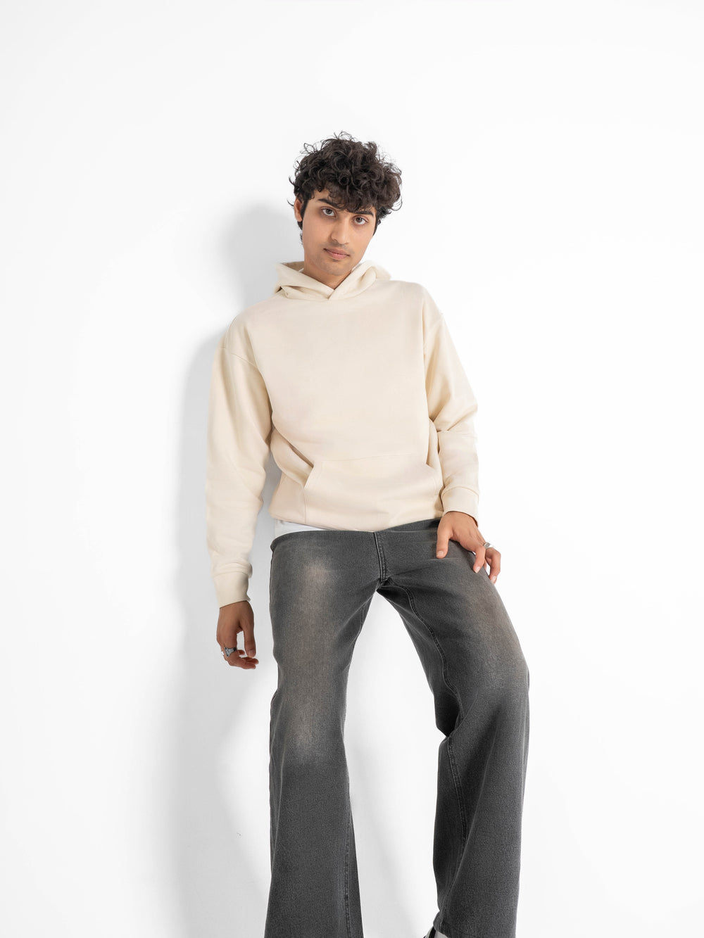 Everyday Essential 330 GSM Solid Hoodie Moonstone