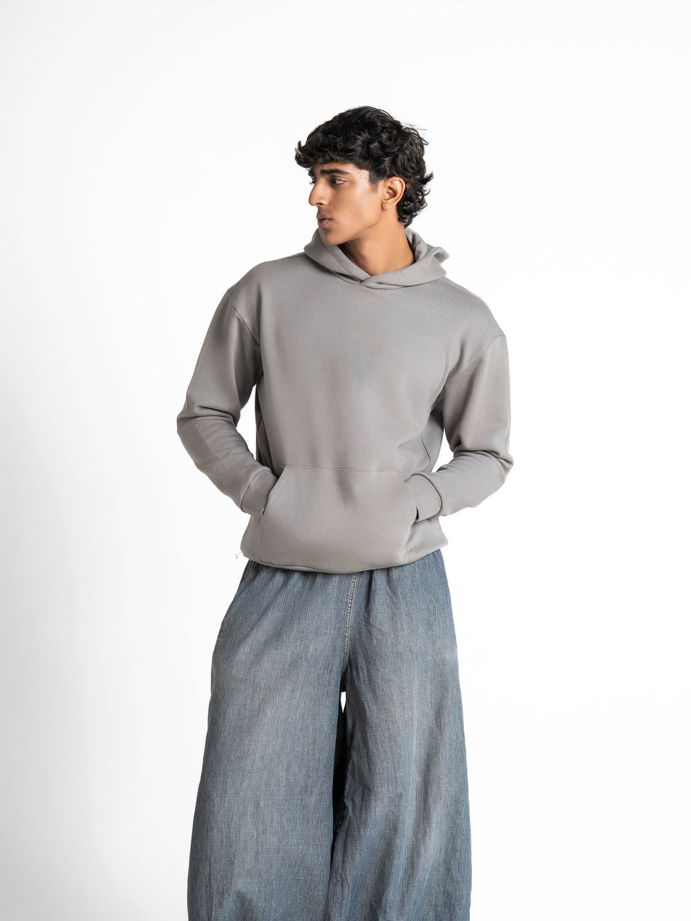 Everyday Essential 330 GSM Solid Hoodie Frost Grey