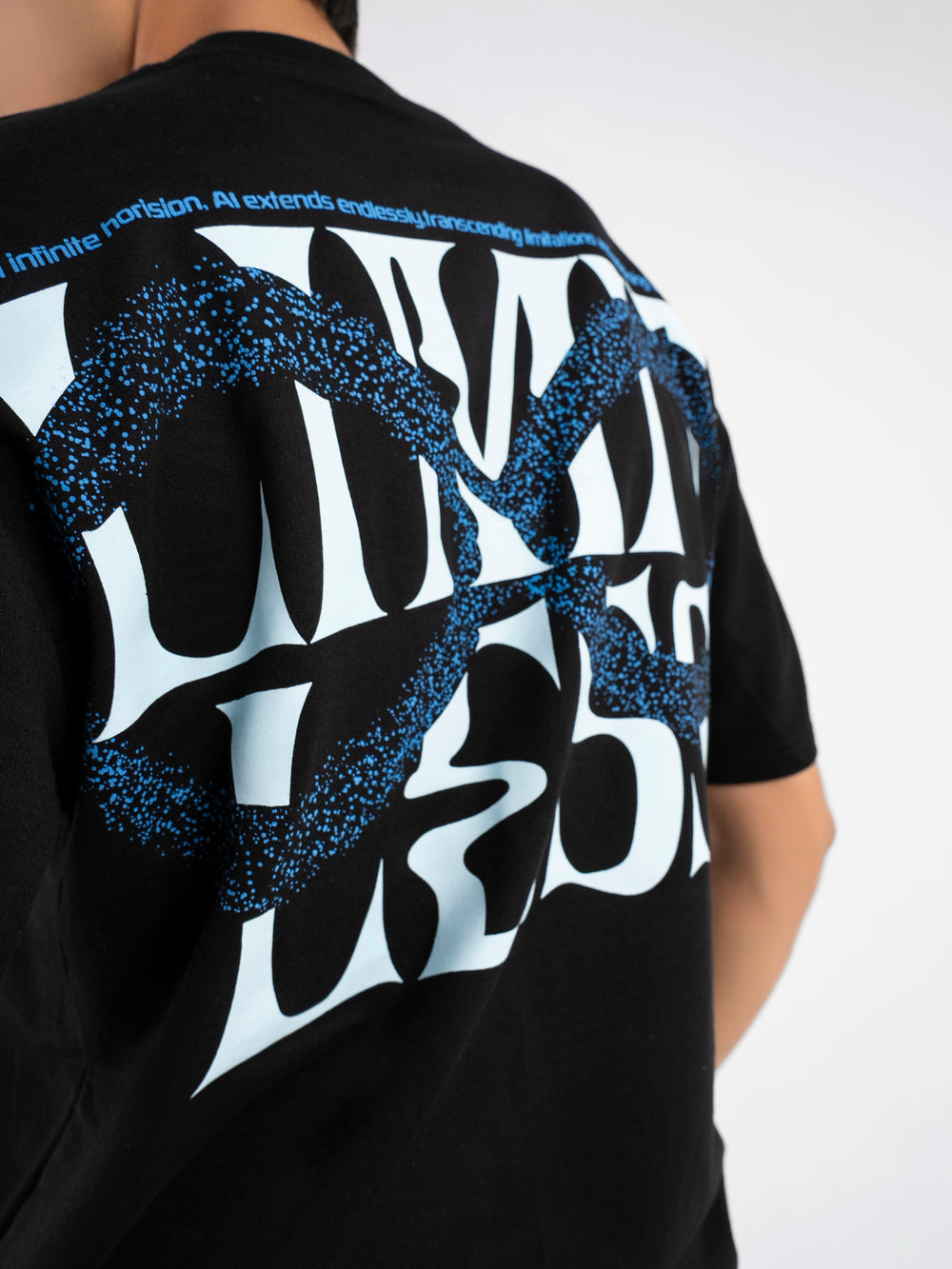 Black Limitless oversized T-shirt