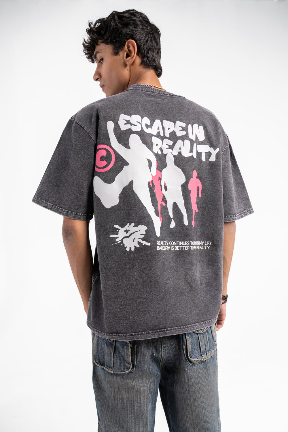 ESCAPE IN REALITY ACID WASH TEE